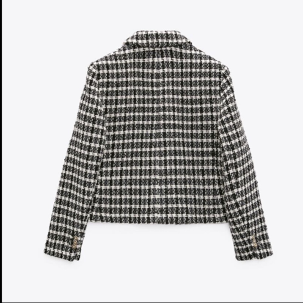 🖤 TEXTURED SHORT BLAZER - Picture 9 of 9